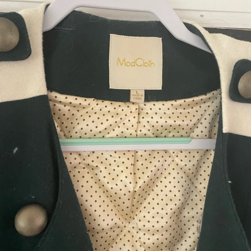 Modcloth Green and Cream Double-Breasted Coat - Picture 3 of 8